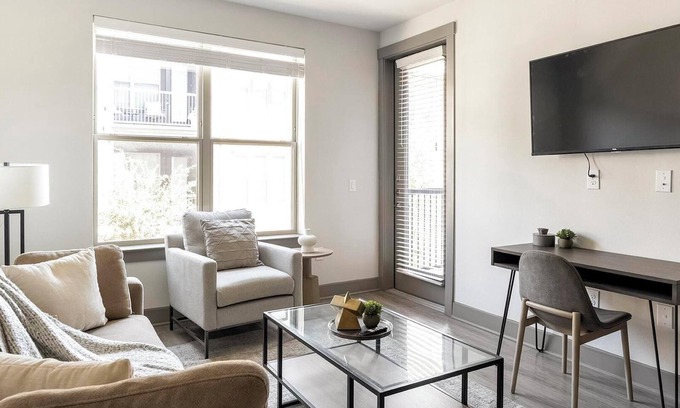 McKinney Apartment | Landing | Spectacular 1BD, Gym, Pool
