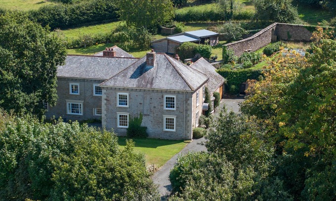 Saint Anns Chapel House | Langston House - a house that sleeps 14 guests in 7 bedrooms