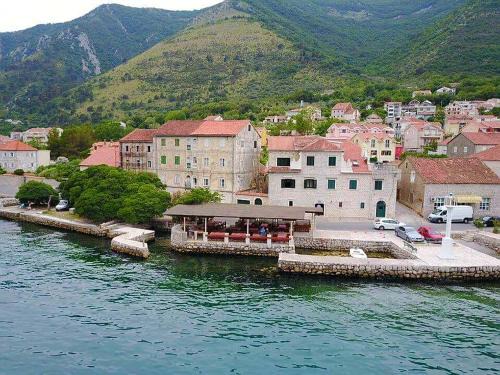 Kotor Apartment | Lanterna Apartments