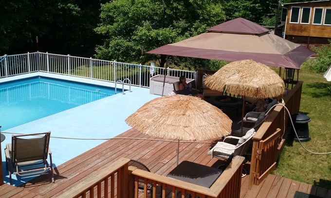 Concord Apartment | Large Beautiful Finished Basement Level cozy room.n11 Randolph RdnConcord NH