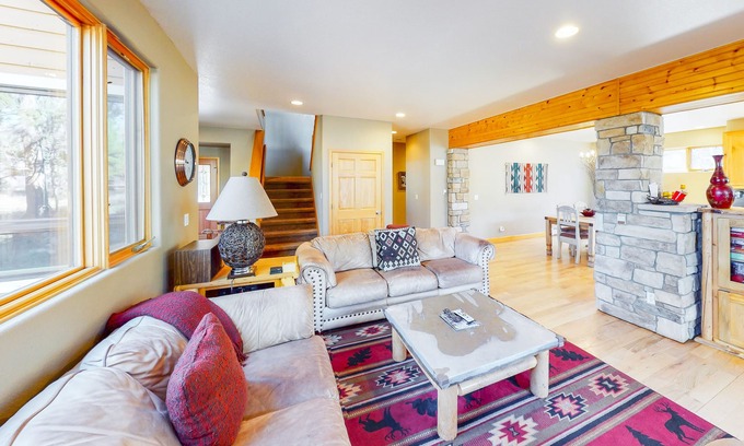 The Reserve House | Large Lodge-Style Home Near Ski Resorts w/Private W/D - Dog Friendly