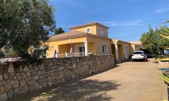 Bessan House | Large villa with pool, pool house, quiet 15 minutes from the beach