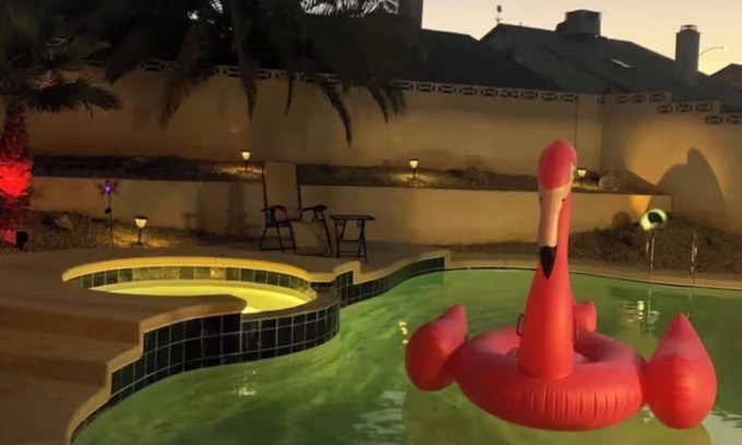 Pittmann House | LAS VEGAS HOUSE POOL+2300ft