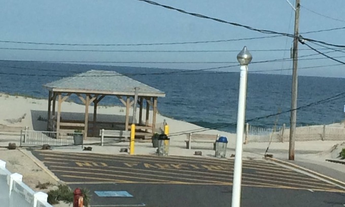 Lavallette House | LAVALLETTE, OCEAN VIEW, STEPS TO BEACH 7 KERR AVE LAVALLETTE