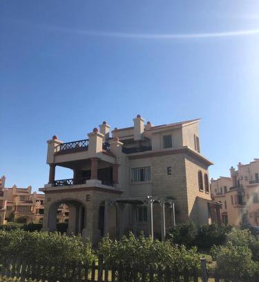 Sidi Abd El-Rahman Ski Chalet | Lazorde bay duplex chalet, North coast
