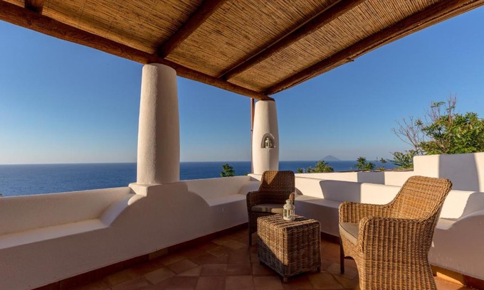 Malfa House | LE CASETTE DI MALFA