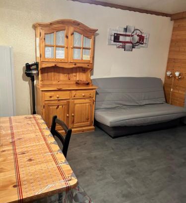 Le Corbier Apartment | Le Corbier Soyouz Vanguard