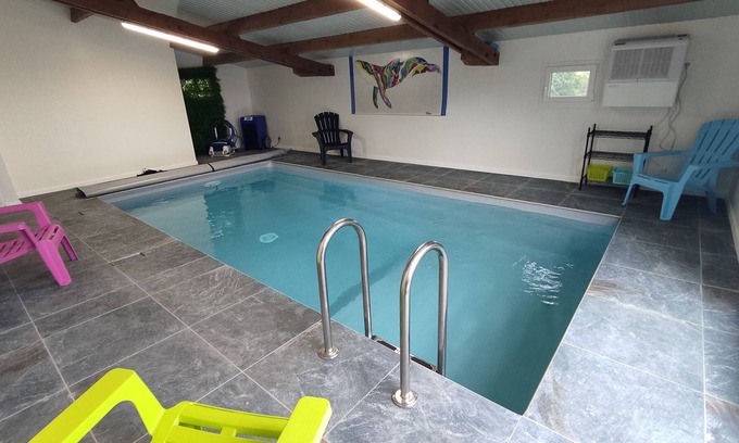 Saint-Jean-la-Poterie House | Le Cottage de Flore - Piscine Intérieur Chauffée