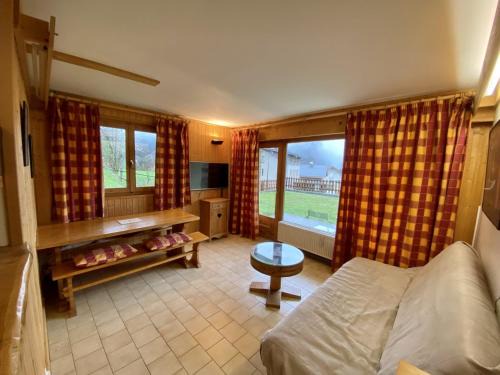 Notre-Dame-de-Bellecombe Apartment | Le Courtis au Bourjaillet