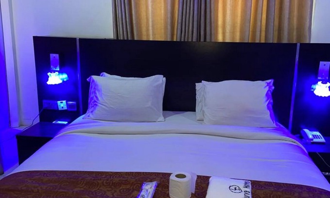Ikeja Hotel | Le Curve Hotel