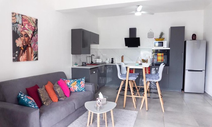 Baie-Mahault Apartment | Le Lydy’s
