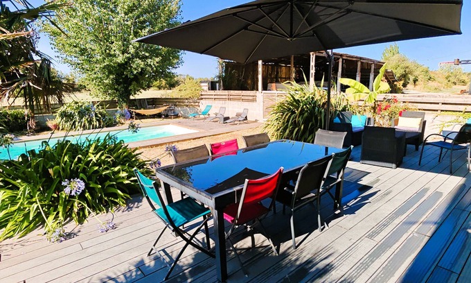 Chateau-d'Olonne Ski Chalet | Le Petit Paris - Heated swimming pool