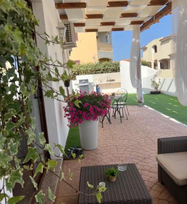 Siniscola House | Le residenze del mare Affittacamere