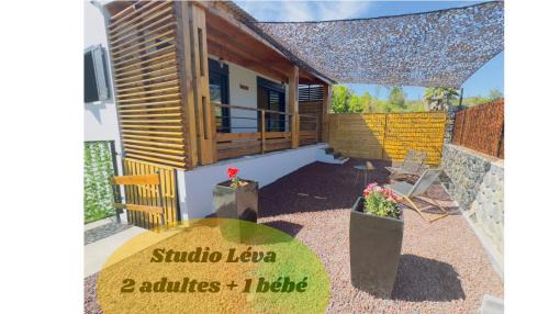 La Plaine-des-Palmistes House | Le studio Léva