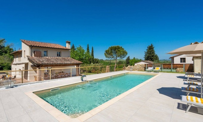Gambassi Terme Villa | Leccio Del Corno - Five Bedroom Villa, Sleeps 10