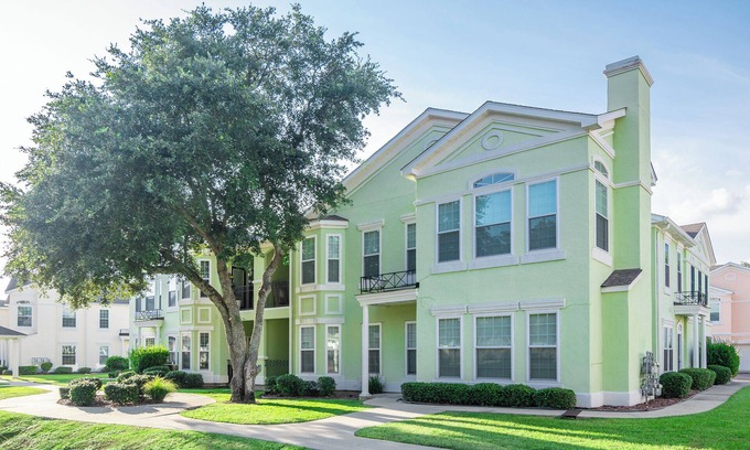 Gulfport Villa | Legacy Villa 1701 - 3 bedroom 2 bath with garage in beachside neighborhood
