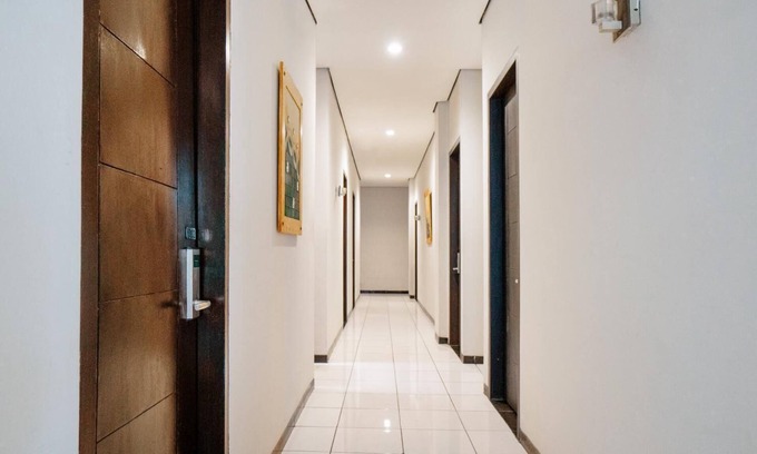 Setiabudi Hotel | LeGreen Suite Setiabudi