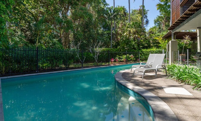 Port Douglas Villa | Leilani Tiare - 3 Bedroom Beachfront Villa