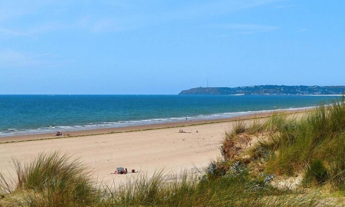 Portbail House | Les Îles Anglo-Normandes holiday resort, Portbail