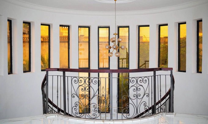 Yaounde Bed & Breakfast | Les Jardins de René - Miracle