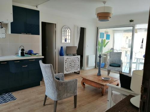 Le Grau-dʼAgde Apartment | Les pieds dans l'eau