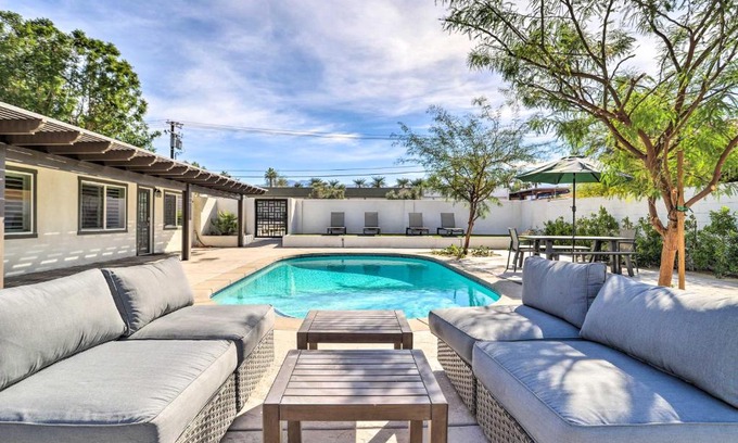 Palm Desert House | Less Than 1 Mi to El Paseo Cottage Oasis with Fire Pit
