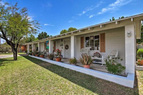 Encanto House | Less Than 3 Mi to Dtwn Phoenix Home with Yard