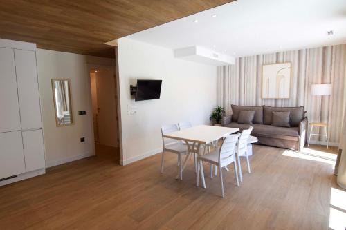 Torremolinos Apartment | Letplanet Playa Park