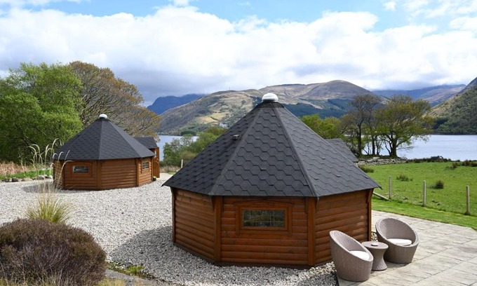 West Laroch House | Leven View Lodges - Callart
