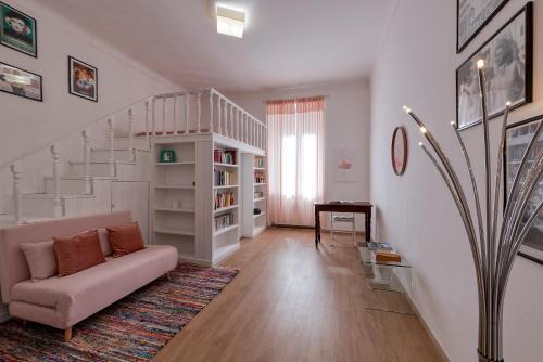 San Vittore Apartment | Life in pink Love Suite in Design District