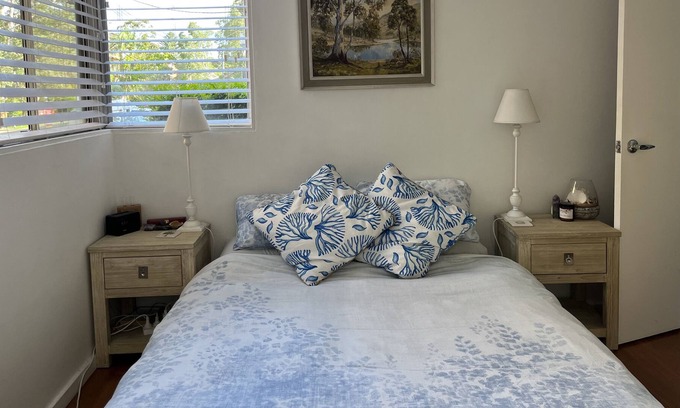Dee Why Apartment | Light filled apartment close to the beach and transport