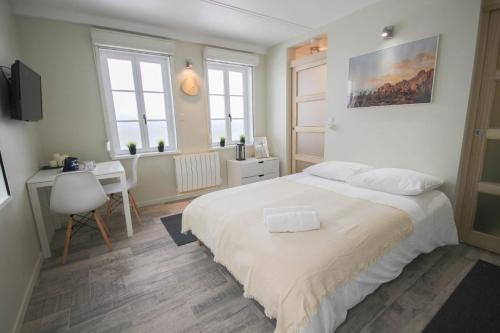 Old Lille Apartment | Lille Centre - Nice and functional studio