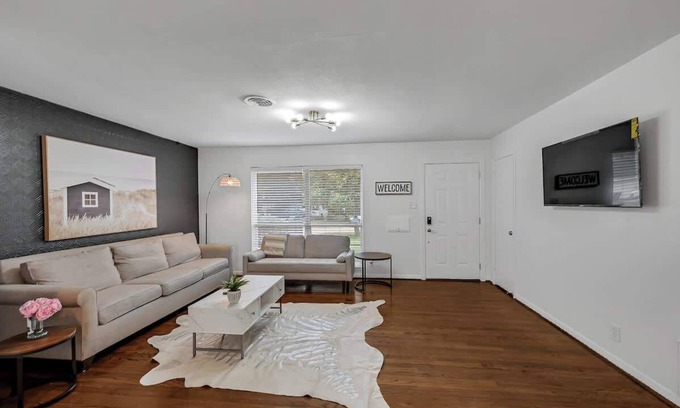 Houston House | Lilly’s Maison #4 Sum