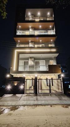 Sushant Lok Apartment | Lime Tree 1BHK Service Apartment Near Fortis Hospital Gurgaon