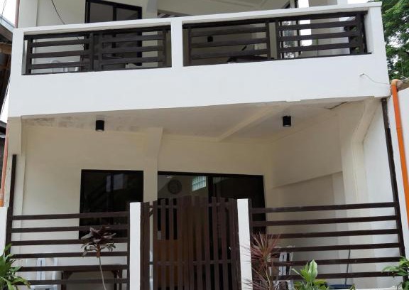 Barangay Buena Suerte Hotel | Limestone View Inn