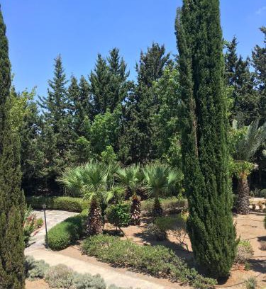 Paphos House | Limnaria Villas Kato Paphos - wonderful villa near the beach and all facilities