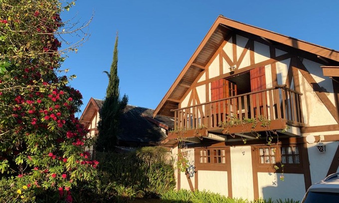 Vila Everest House | Linda Casa! Aconchegante e com ótima localização