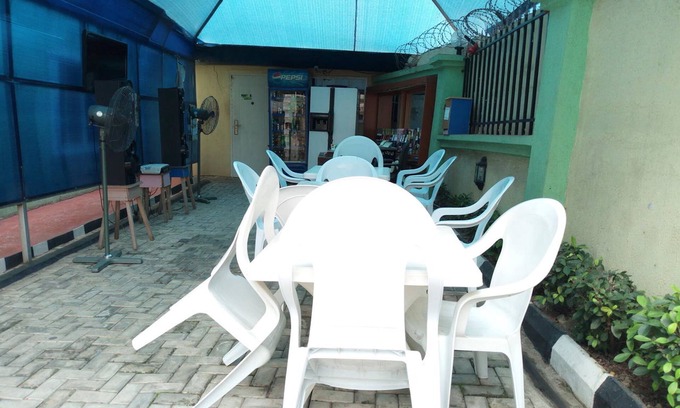 Ibadan Hotel | Link Majestic B2 Suites and Hotel