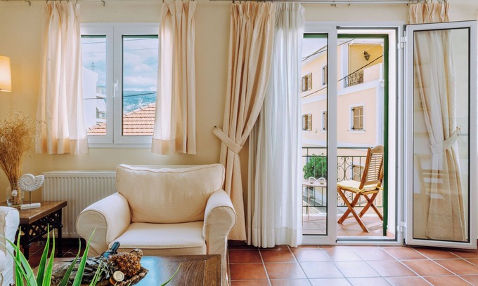 Kefalonia Apartment | Lithostroto Suites