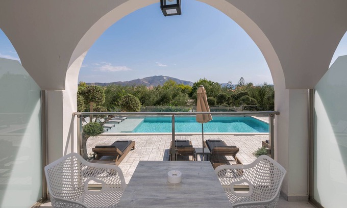 Laganas Hotel | Litore Luxury Living