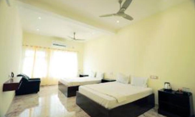 Kanyakumari Hotel | LK.Lodge