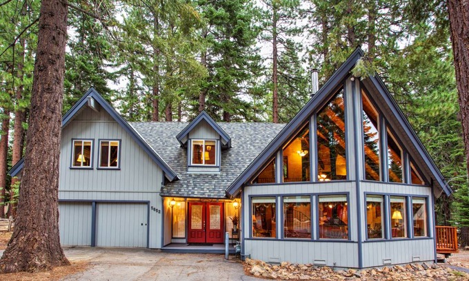 Carnelian Bay House | Lloyds Lodge Vacation Rental