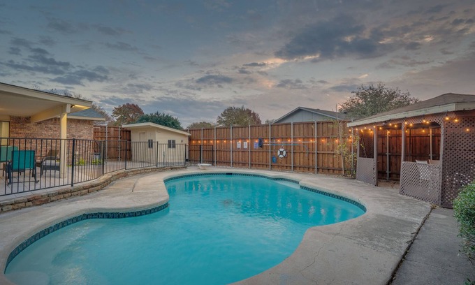Northeast Carrollton House | Location, Pool, Luxury and Everything in Between