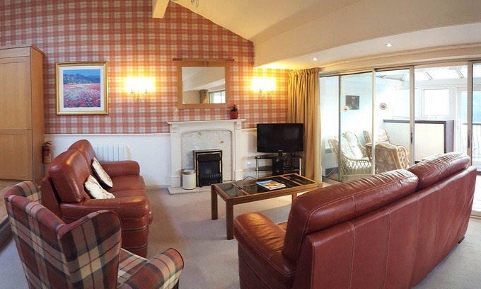 Kinloch Rannoch Cottage | Loch Rannoch Highland Lodge (44) - Retreat Group