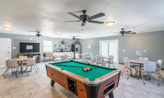 Yantis House | Lodge #1 with Game Room, Pool Table, and Outside Kitchen
