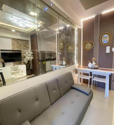 Clark Freeport Apartment | Loft and Luxe 1BR Condo in Clark