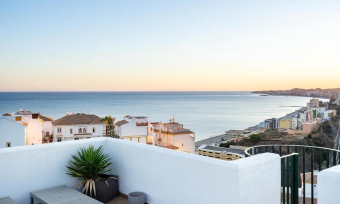 La Capellania Apartment | Loft near Carvajal beach by Costarentals - Ref 16