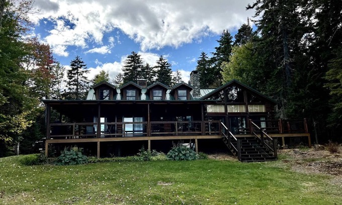 Northeast Somerset Cabin | Log Cabin On Parlin Pond