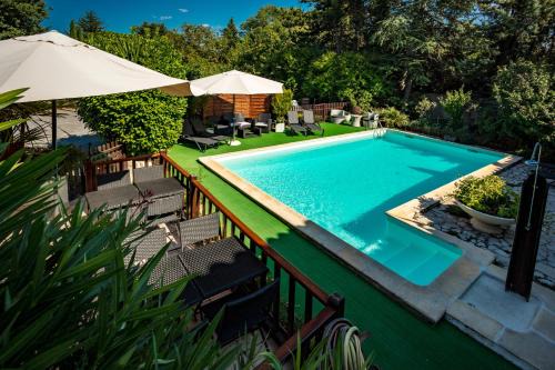 Uzes House | LOGIS HOTEL L' Auberge d'Uzes