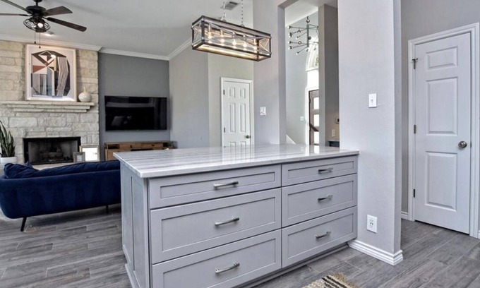Jonestown House | Longterm Lake House with Views and Hot Tub